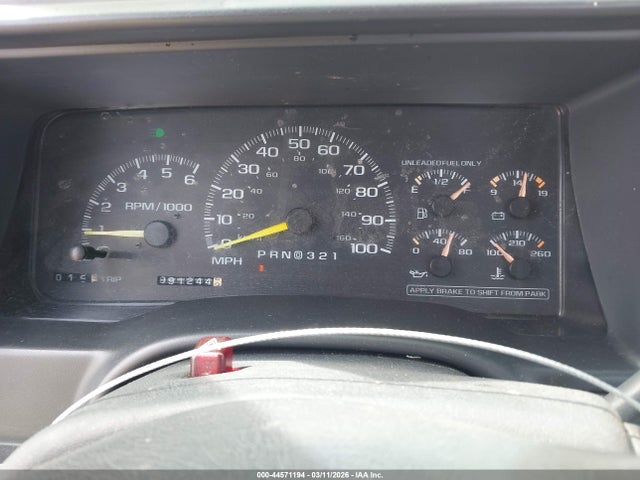 44571194 :رقم المزاد ، 1GTEC14W7WZ554089 vin ، 1998 Gmc Sierra 1500 Sl Wideside مزاد بيع