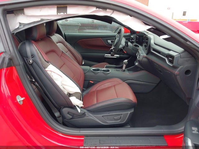 44571235 :رقم المزاد ، 1FA6P8CF1T5401199 vin ، 2026 Ford Mustang Gt Premium Fastback مزاد بيع