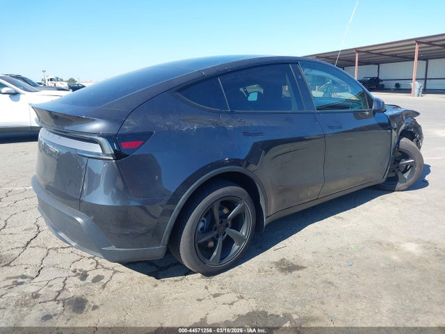 7SAYGDED5TF404728 Tesla Model Y Premium Rear-wheel Drive/standard Rear-wheel Drive