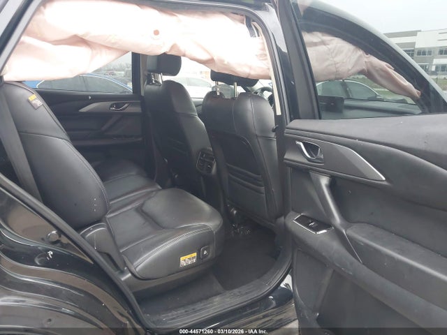 44571260 :رقم المزاد ، JM3TCBCY8N0601527 vin ، 2022 Mazda Cx-9 Touring مزاد بيع