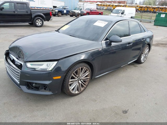 2017 AUDI A4 WAULNAF40HN010134 Photo 1
