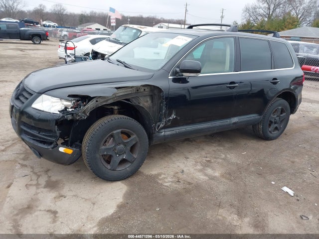 44571296 :رقم المزاد ، WVGBG77L05D018006 vin ، 2005 Volkswagen Touareg V6 مزاد بيع