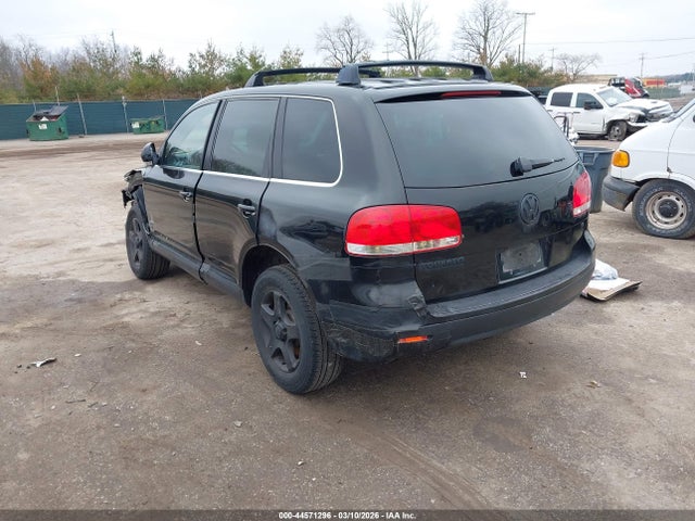 44571296 :رقم المزاد ، WVGBG77L05D018006 vin ، 2005 Volkswagen Touareg V6 مزاد بيع