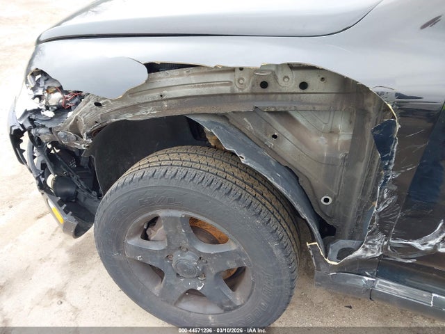 44571296 :رقم المزاد ، WVGBG77L05D018006 vin ، 2005 Volkswagen Touareg V6 مزاد بيع