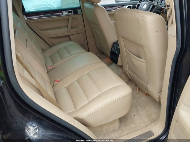 44571296 :رقم المزاد ، WVGBG77L05D018006 vin ، 2005 Volkswagen Touareg V6 مزاد بيع