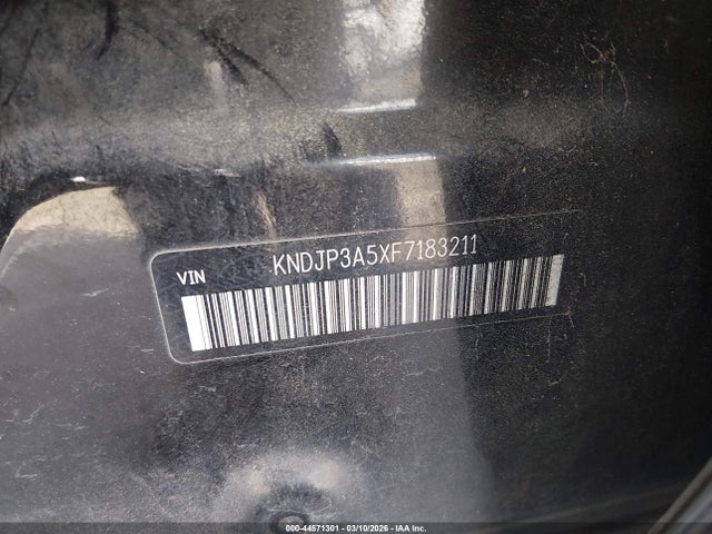 44571301 :رقم المزاد ، KNDJP3A5XF7183211 vin ، 2015 Kia Soul + مزاد بيع