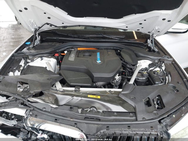 Продажа на аукционе авто 2019 Bmw 530e Iperformance, vin: WBAJA9C5XKB392776, номер лота: 44571331