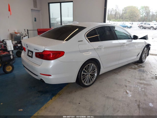 Продажа на аукционе авто 2019 Bmw 530e Iperformance, vin: WBAJA9C5XKB392776, номер лота: 44571331