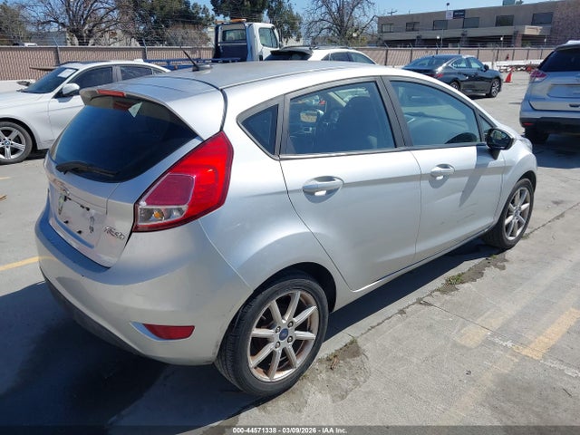 Ford FIESTA SE 2015 3FADP4EJ0FM127137 Image 4