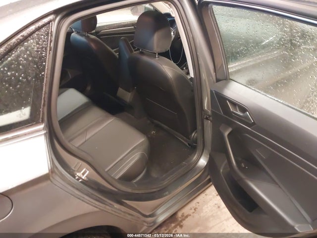 Продажа на аукционе авто 2019 Volkswagen Jetta 1.4t R-line/1.4t S/1.4t Se, vin: 3VWC57BU2KM132276, номер лота: 44571342