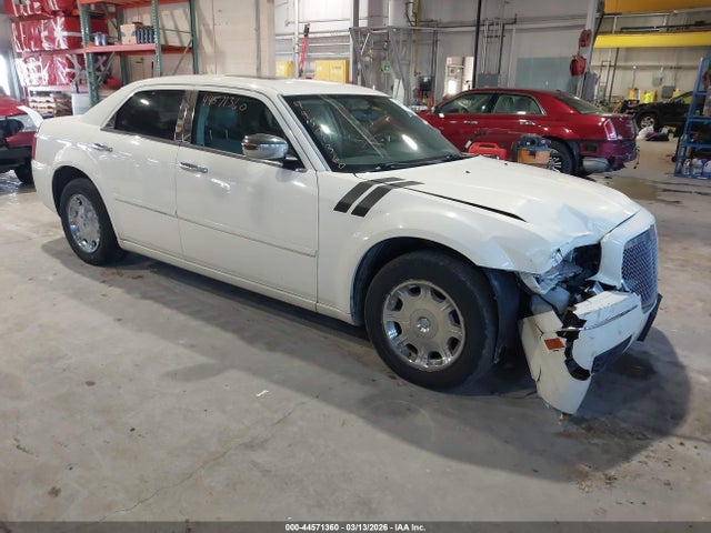 2005 CHRYSLER 300 2C3AA53G75H673639 Photo 0
