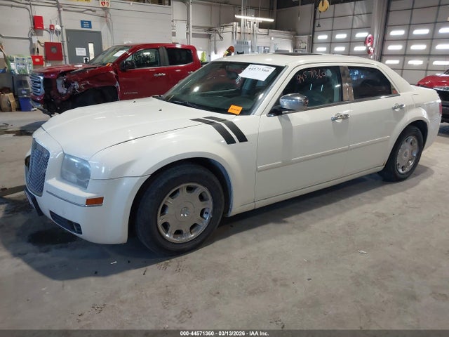 2005 CHRYSLER 300 2C3AA53G75H673639 Photo 1