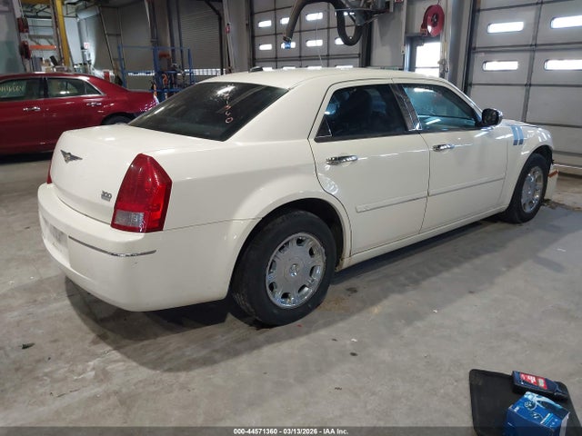 2005 CHRYSLER 300 2C3AA53G75H673639 Photo 3
