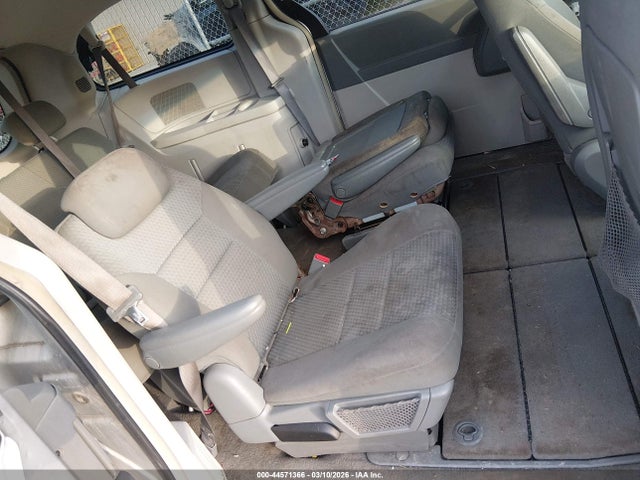 Aukcja sprzedaży 2010 Chrysler Town & Country Lx, vin: 2A4RR4DE3AR173779, numer aukcji: 44571366