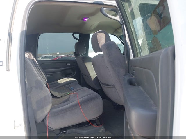44571380 :رقم المزاد ، 2GTEC13T351347553 vin ، 2005 Gmc Sierra 1500 Sle مزاد بيع