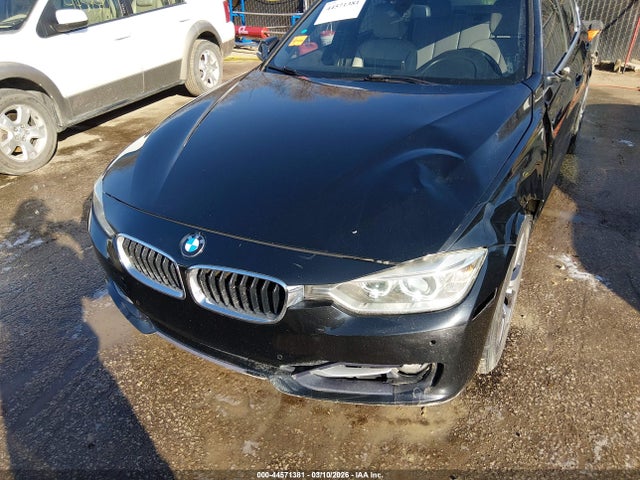 44571381 :رقم المزاد ، WBA3F9C54DF484231 vin ، 2013 Bmw Activehybrid 3 مزاد بيع