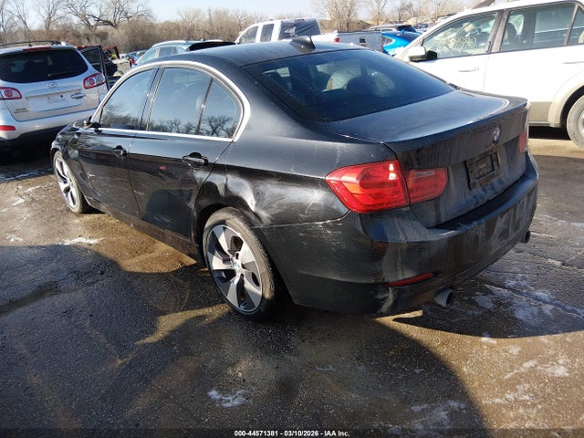 44571381 :رقم المزاد ، WBA3F9C54DF484231 vin ، 2013 Bmw Activehybrid 3 مزاد بيع