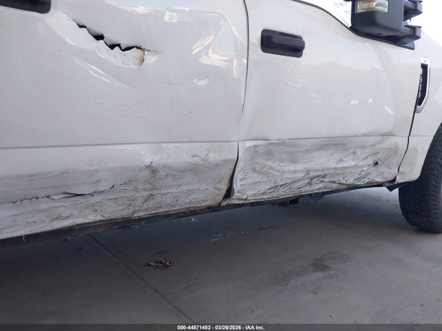 44571482 :رقم المزاد ، 1FT8W3A63NEG40008 vin ، 2022 Ford F-350 Xl مزاد بيع