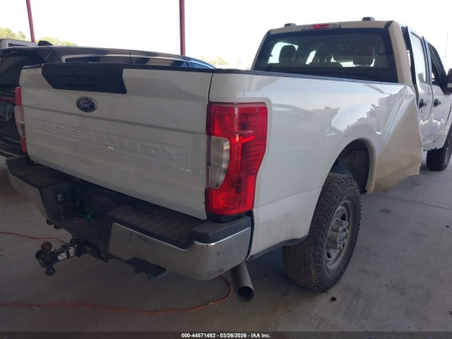 44571482 :رقم المزاد ، 1FT8W3A63NEG40008 vin ، 2022 Ford F-350 Xl مزاد بيع