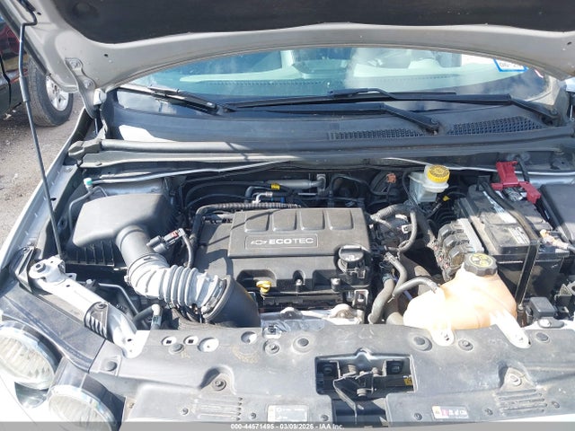 1G1JE6SB9F4107131 Chevrolet Sonic Ltz Auto