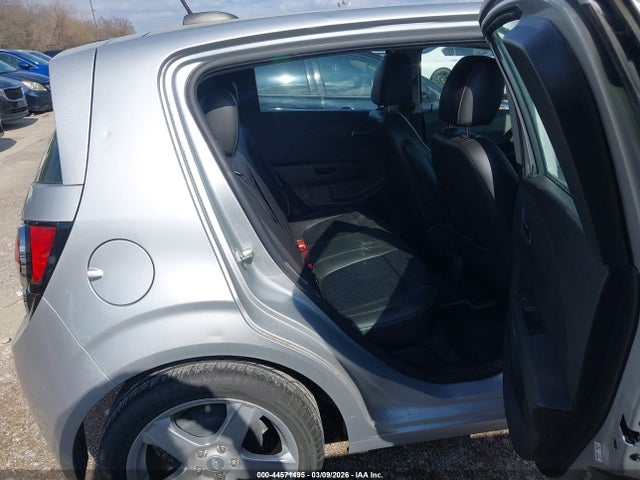 1G1JE6SB9F4107131 Chevrolet Sonic Ltz Auto