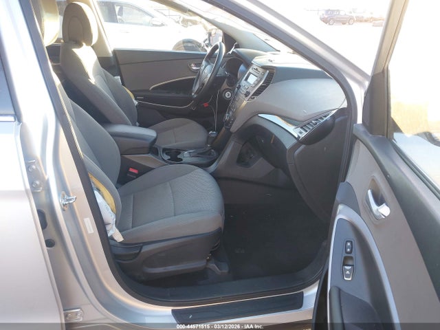 5XYZTDLB7GG338289 Hyundai Santa Fe Sport 2.4l