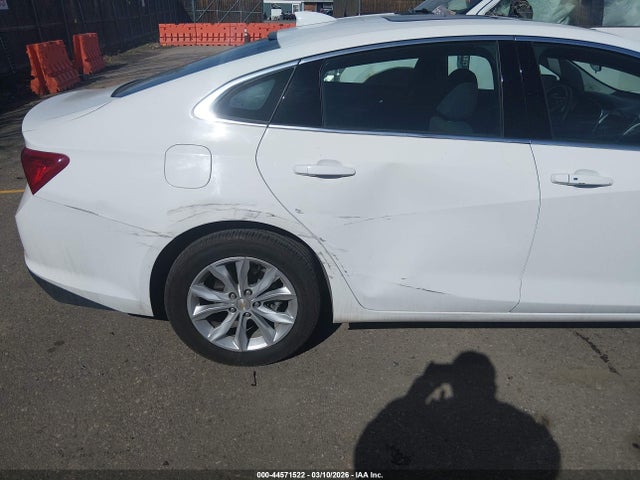1G1ZD5ST1PF243607 Chevrolet Malibu Fwd 1lt