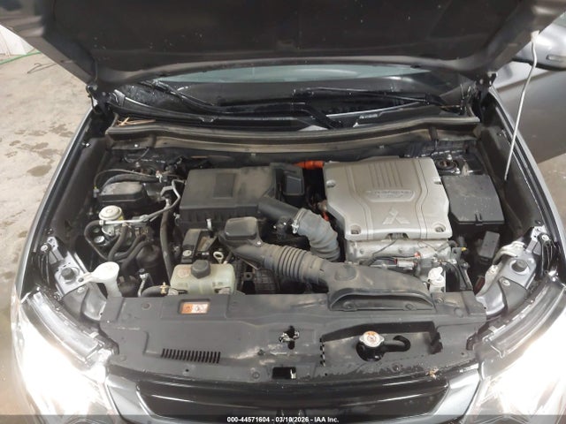 2018 MITSUBISHI OUTLANDER PHEV JA4J24A56JZ067077 Photo 9