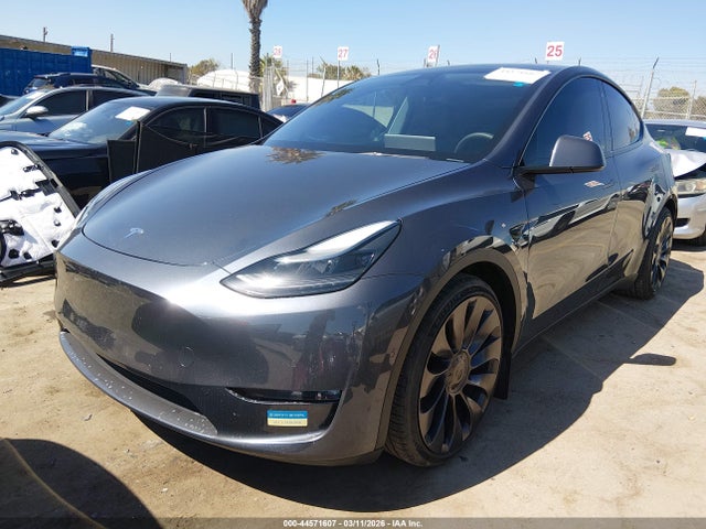 7SAYGDEF7NF486837 Tesla Model Y Performance Dual Motor All-wheel Drive