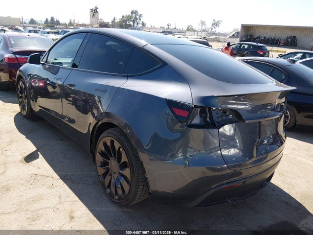 7SAYGDEF7NF486837 Tesla Model Y Performance Dual Motor All-wheel Drive