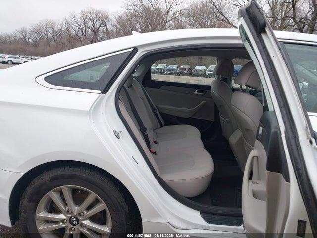 2016 Hyundai Sonata Se მანქანა იყიდება აუქციონზე, vin: 5NPE24AF0GH371389, აუქციონის ნომერი: 44571608