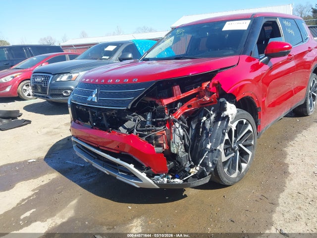 Продаж на аукціоні авто 2022 Mitsubishi Outlander Black Edition S-awc/se 2.5 S-awc/se Launch Edition S-awc, vin: JA4J4UA83NZ020941, номер лоту: 44571644
