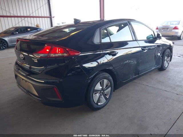 KMHC65LC9KU174607 Hyundai Ioniq Hybrid Blue