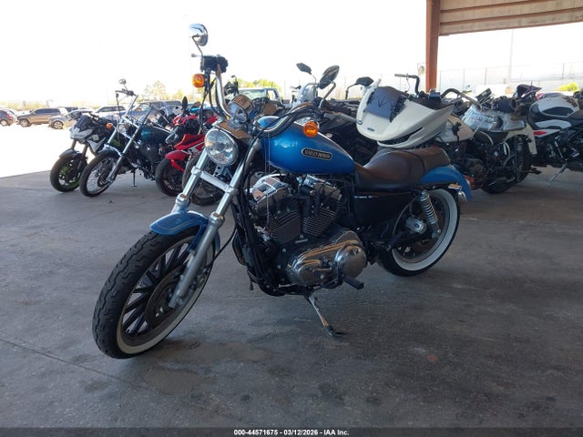 2011 HARLEY-DAVIDSON XL1200 1HD1CX330BC408816 Photo 1