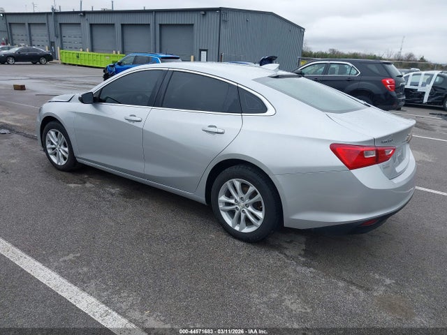 1G1ZD5ST0JF270305 Chevrolet MALIBU LT