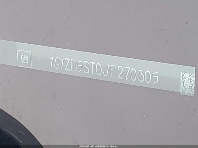 1G1ZD5ST0JF270305 Chevrolet MALIBU LT