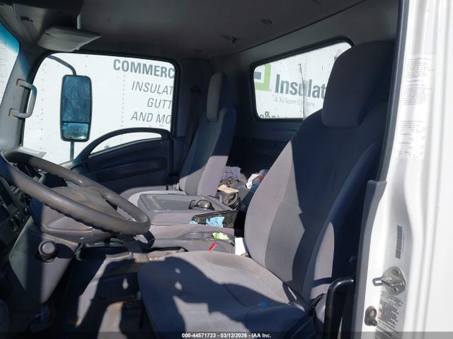 44571723 :رقم المزاد ، JALC4W169H7000748 vin ، 2017 Isuzu Npr Hd Dsl Reg At مزاد بيع