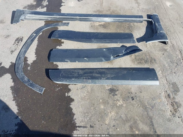 1GNEVGKW1PJ124291 Chevrolet Traverse Awd Lt Cloth