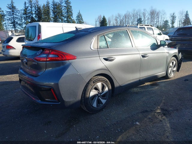 KMHC75LC2KU114701 Hyundai Ioniq Hybrid Sel