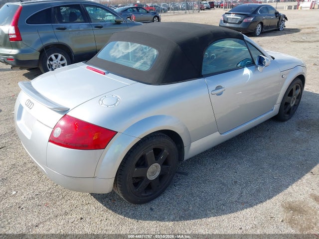 2002 AUDI TT TRUTC28N121004366 Photo 3