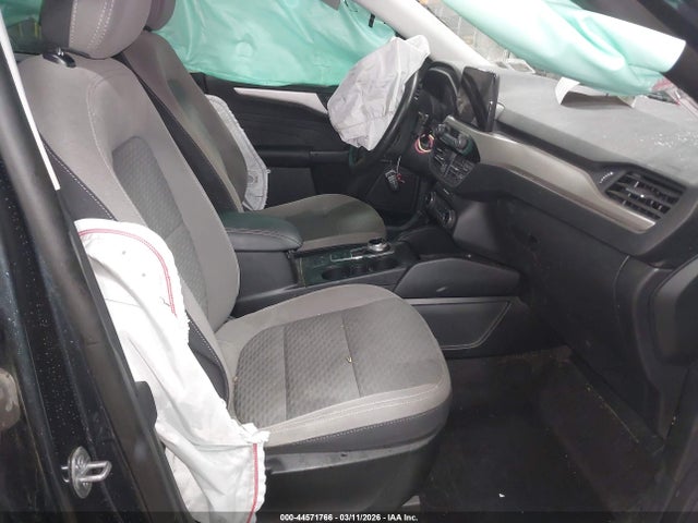 Продажа на аукционе авто 2022 Ford Escape Se, vin: 1FMCU9G68NUA58515, номер лота: 44571766