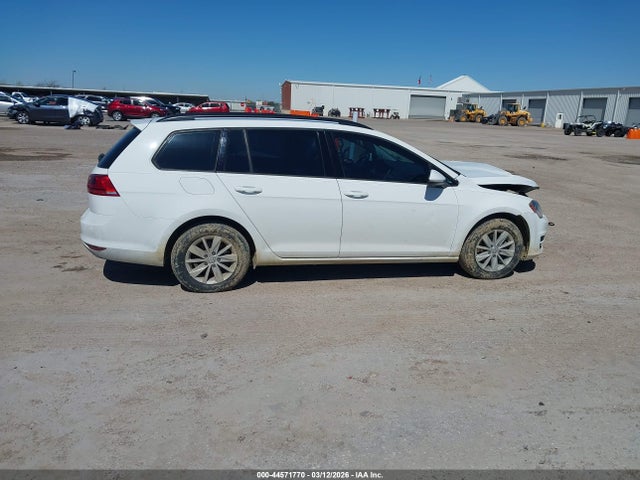 44571770 :رقم المزاد ، 3VWC17AU3GM516099 vin ، 2016 Volkswagen Golf Sportwagen Tsi S 4-door مزاد بيع