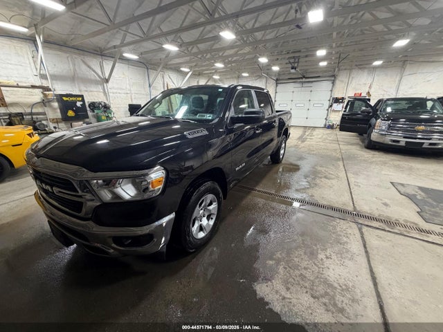 44571794 :رقم المزاد ، 1C6RRFFG8LN230484 vin ، 2020 Ram 1500 Big Horn  4x4 5'7 Box مزاد بيع