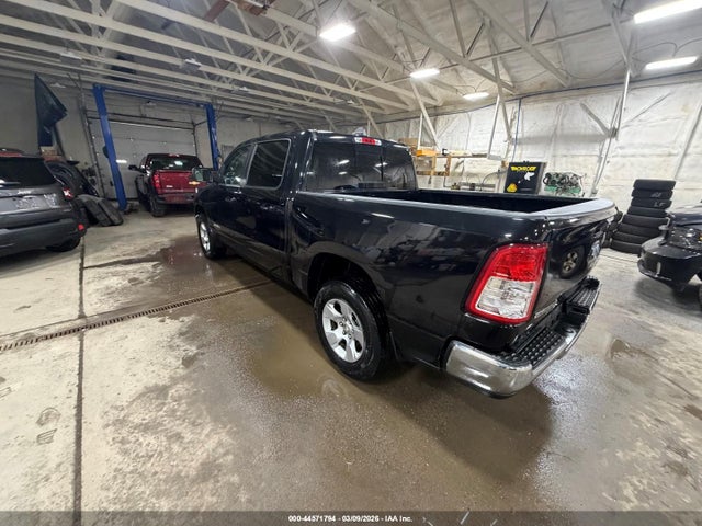 44571794 :رقم المزاد ، 1C6RRFFG8LN230484 vin ، 2020 Ram 1500 Big Horn  4x4 5'7 Box مزاد بيع