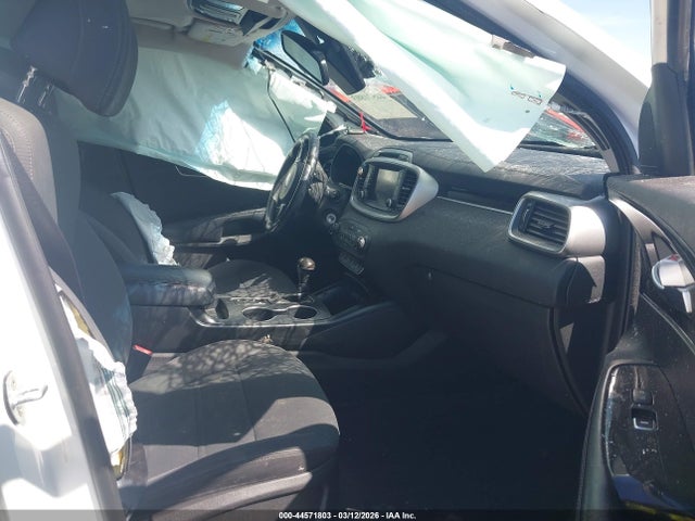 5XYPG4A31HG255241 KIA Sorento 2.4l Lx