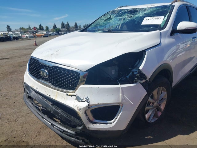 5XYPG4A31HG255241 KIA Sorento 2.4l Lx
