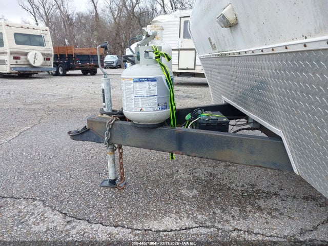 2005 Jayco Eagle Series M-282 F მანქანა იყიდება აუქციონზე, vin: 1UJBJ02N651CY0090, აუქციონის ნომერი: 44571804