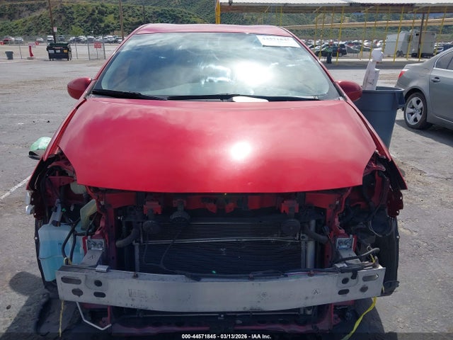 Toyota Prius Three 2014 JTDKN3DU4E0362350 Image 13