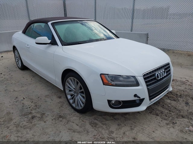 2011 AUDI A5 WAUJFAFH7BN018035 Photo 0