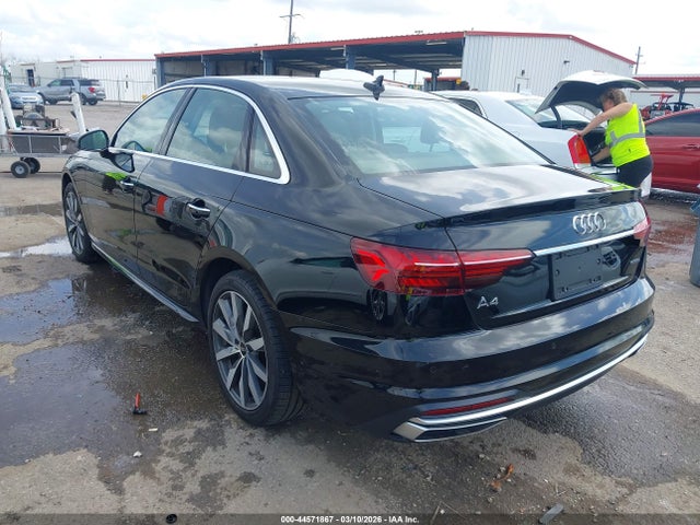 Aukcja sprzedaży 2021 Audi A4 Premium 40 Tfsi Quattro S Tronic, vin: WAUABAF45MN013170, numer aukcji: 44571867